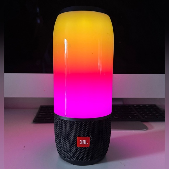 JBL Pulse 3 360° Light Show Waterproof Portable Bluetooth Speaker
